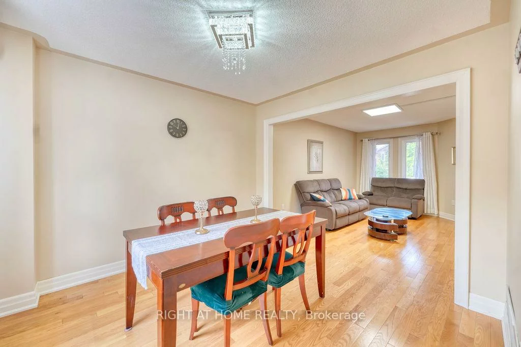 4769, Rosebush, East Credit, Mississauga