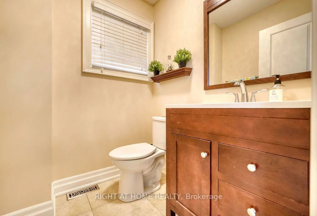 4769, Rosebush, East Credit, Mississauga