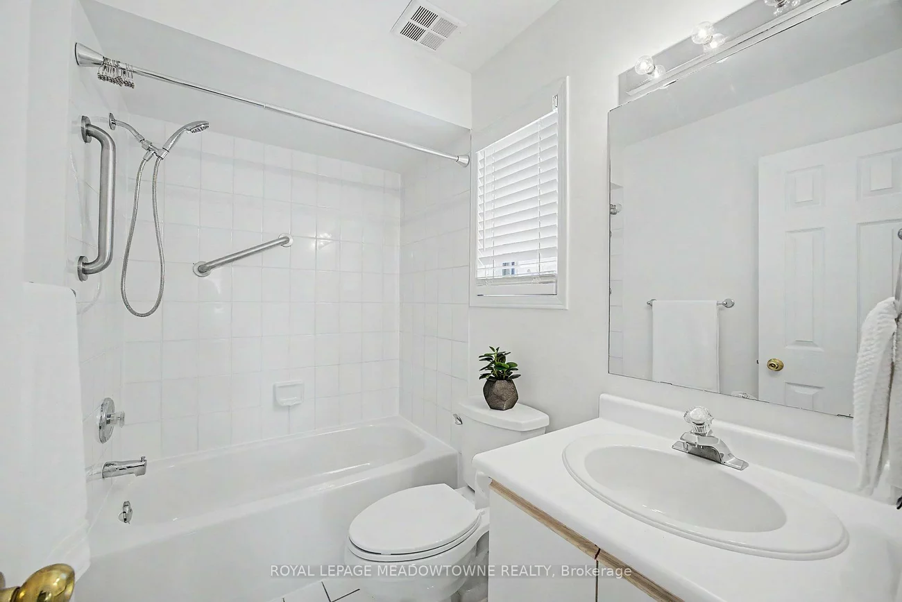 6012, Maple Gate, Lisgar, Mississauga