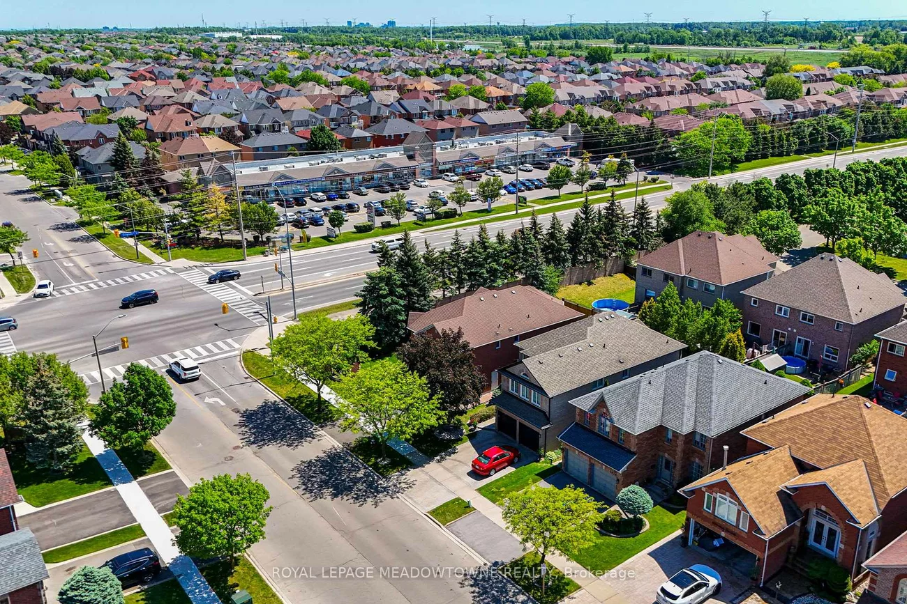 6012, Maple Gate, Lisgar, Mississauga