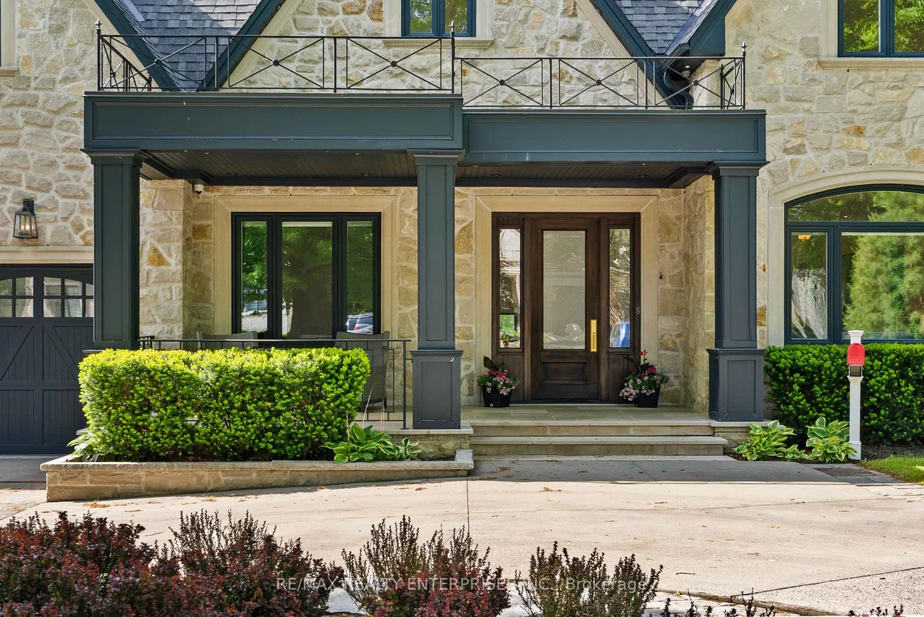 1229, Indian, Lorne Park, Mississauga