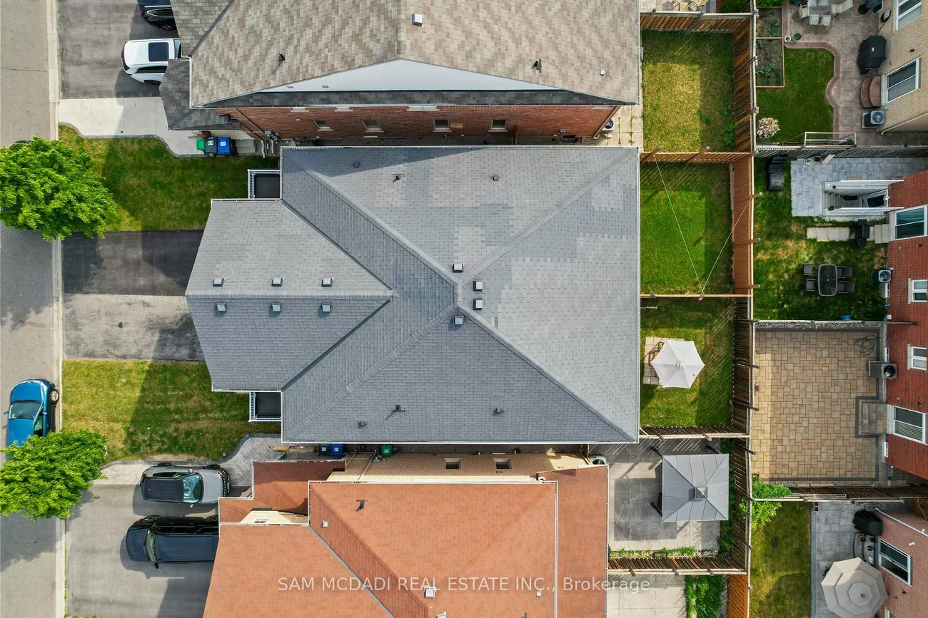 891, Oasis, East Credit, Mississauga