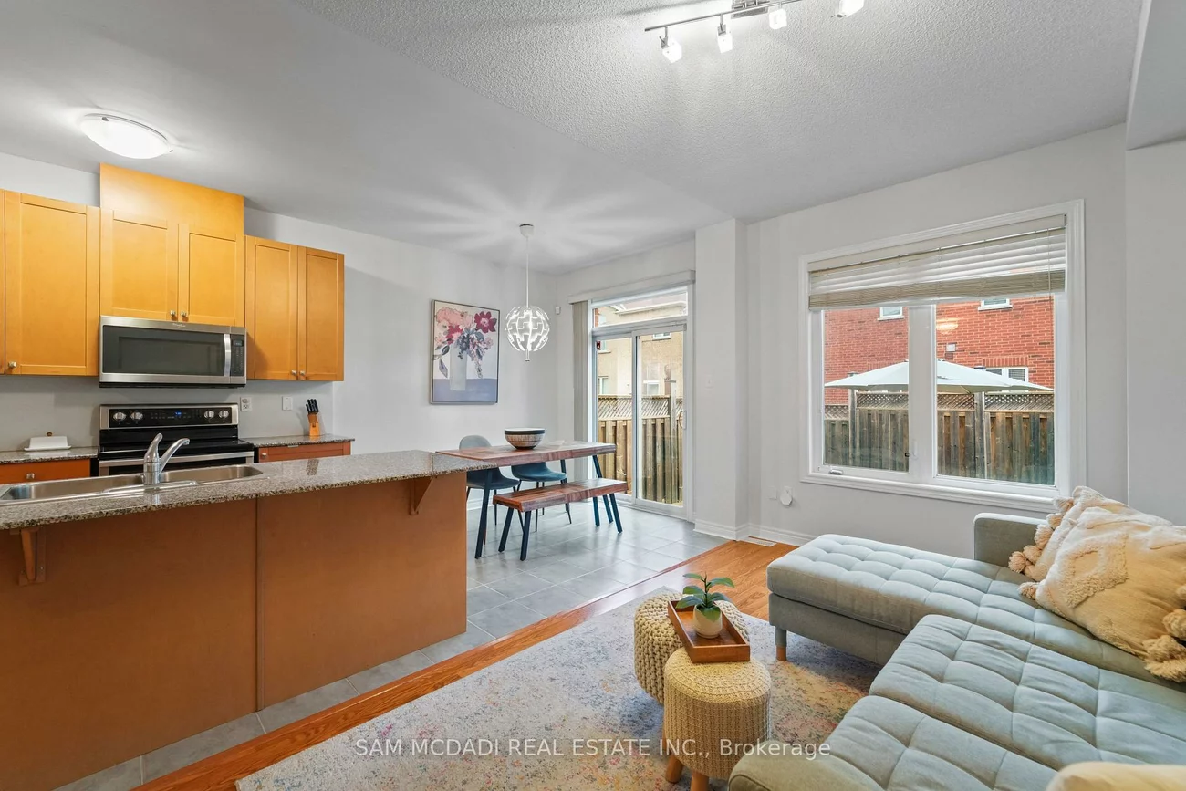 891, Oasis, East Credit, Mississauga