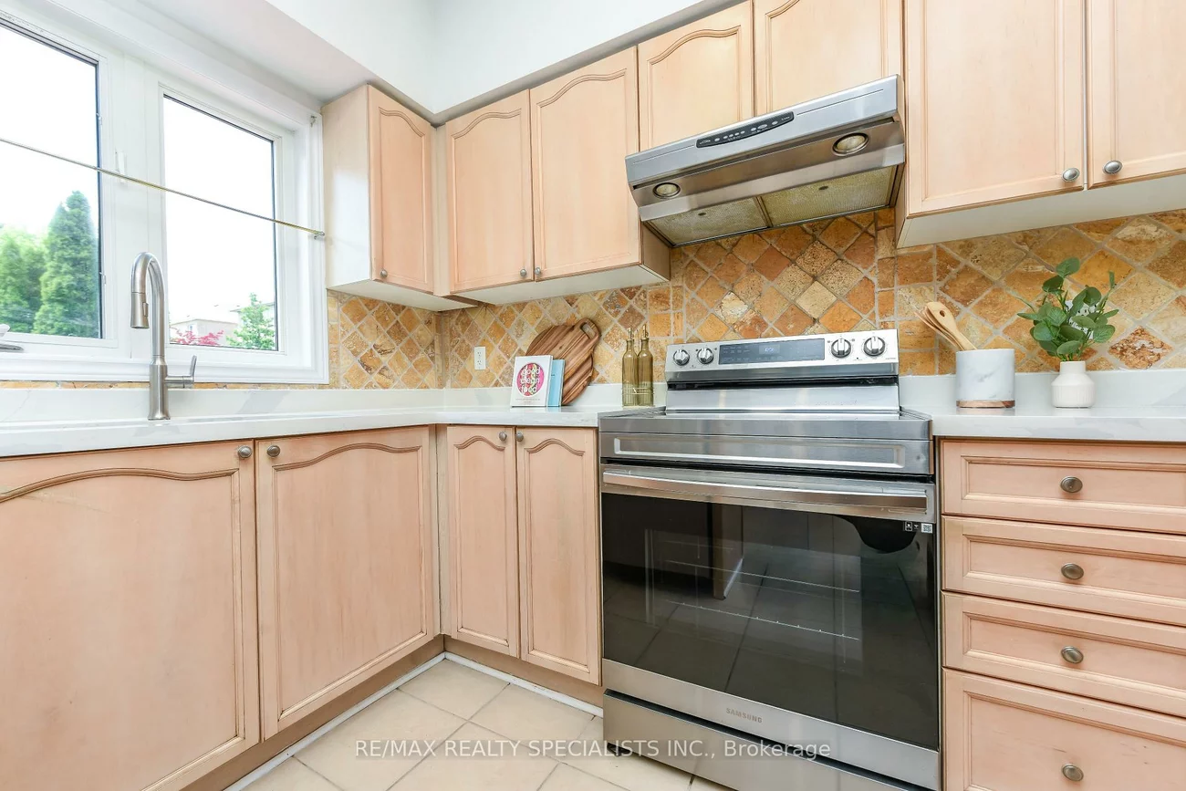 5624, Freshwater, Churchill Meadows, Mississauga