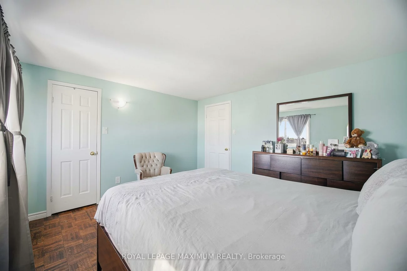 7493, Bybrook, Malton, Mississauga