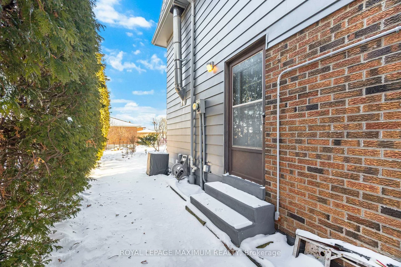 7493, Bybrook, Malton, Mississauga