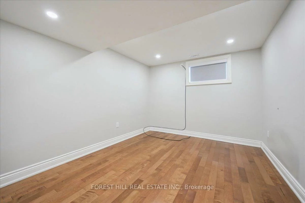 2579, Kenna, Sheridan, Mississauga