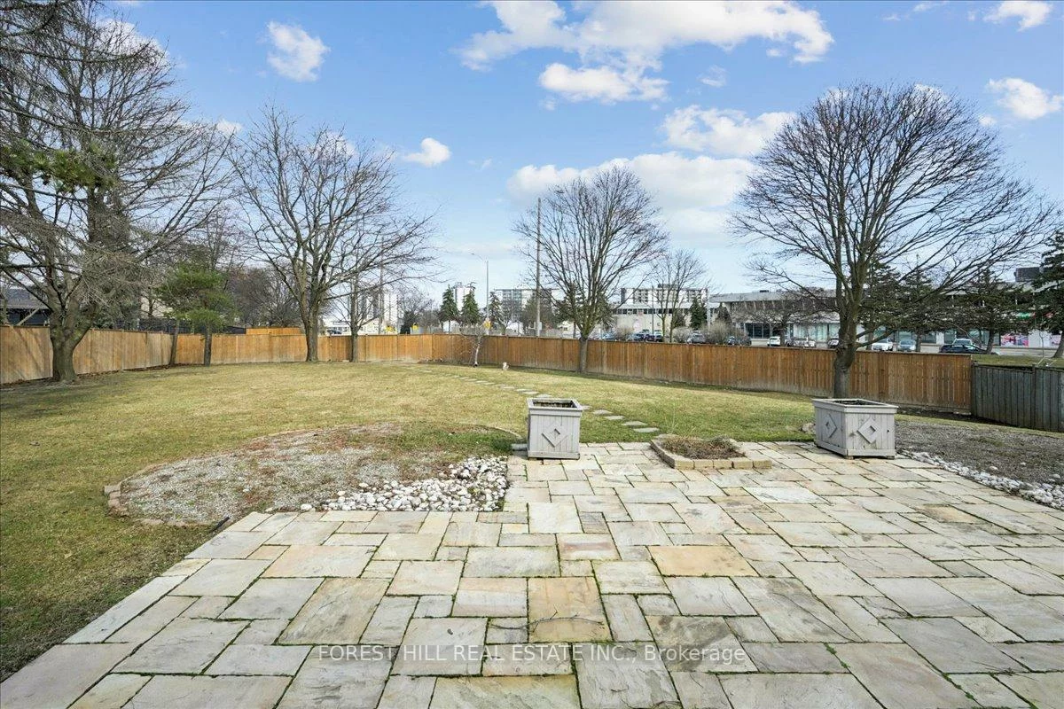 2579, Kenna, Sheridan, Mississauga