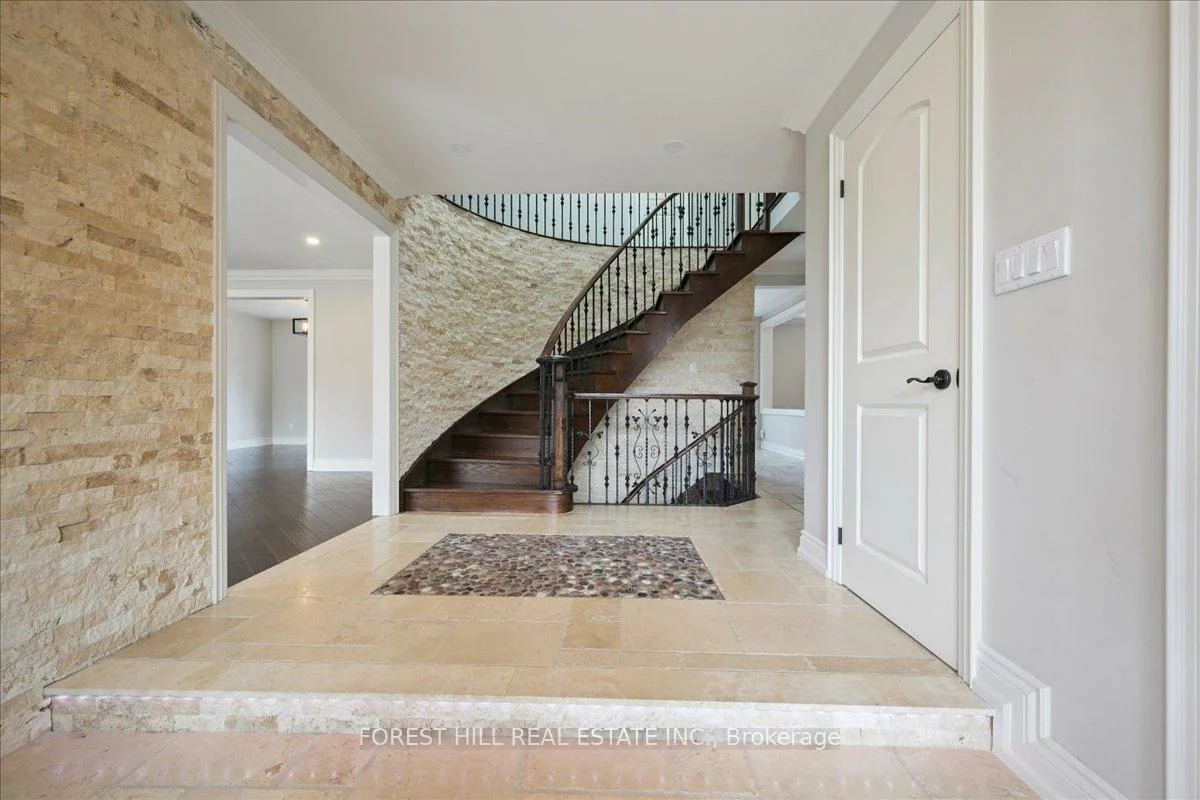 2579, Kenna, Sheridan, Mississauga