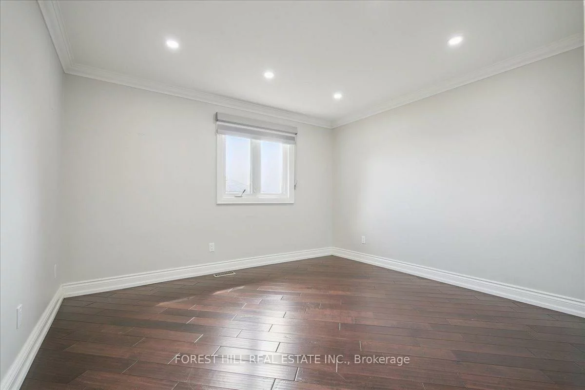 2579, Kenna, Sheridan, Mississauga