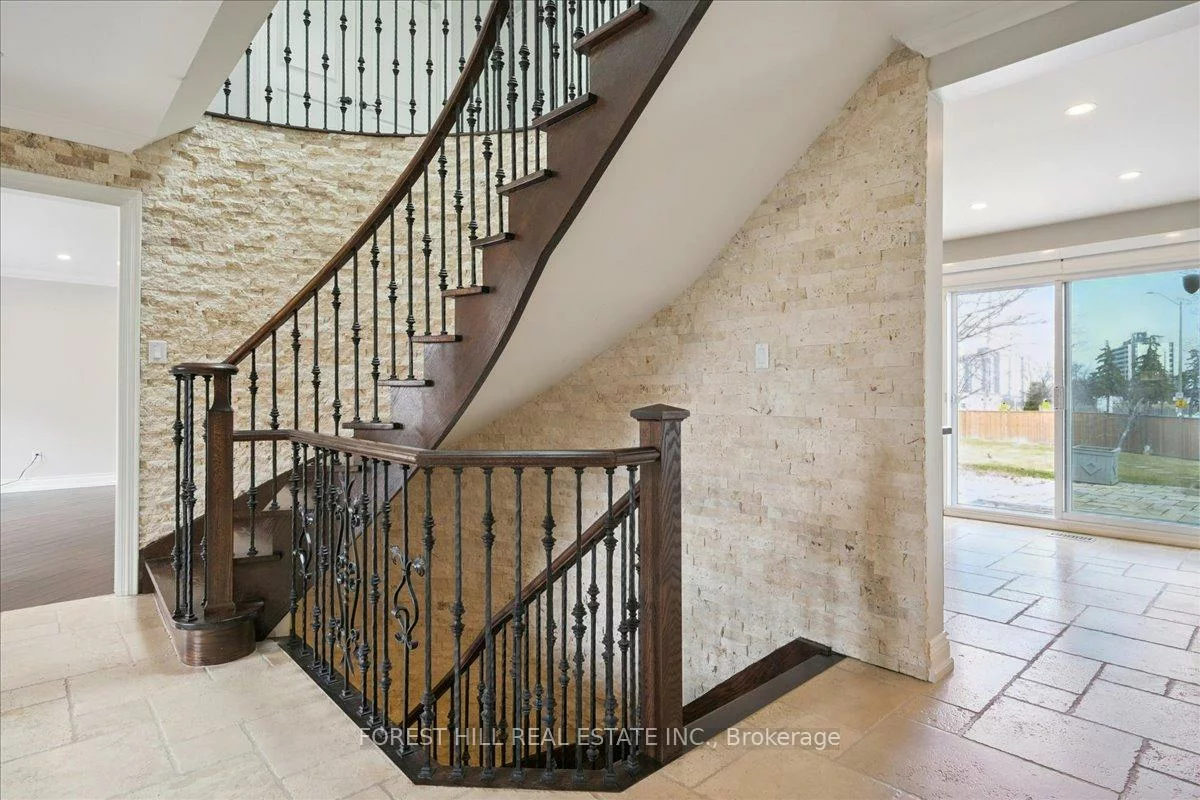 2579, Kenna, Sheridan, Mississauga