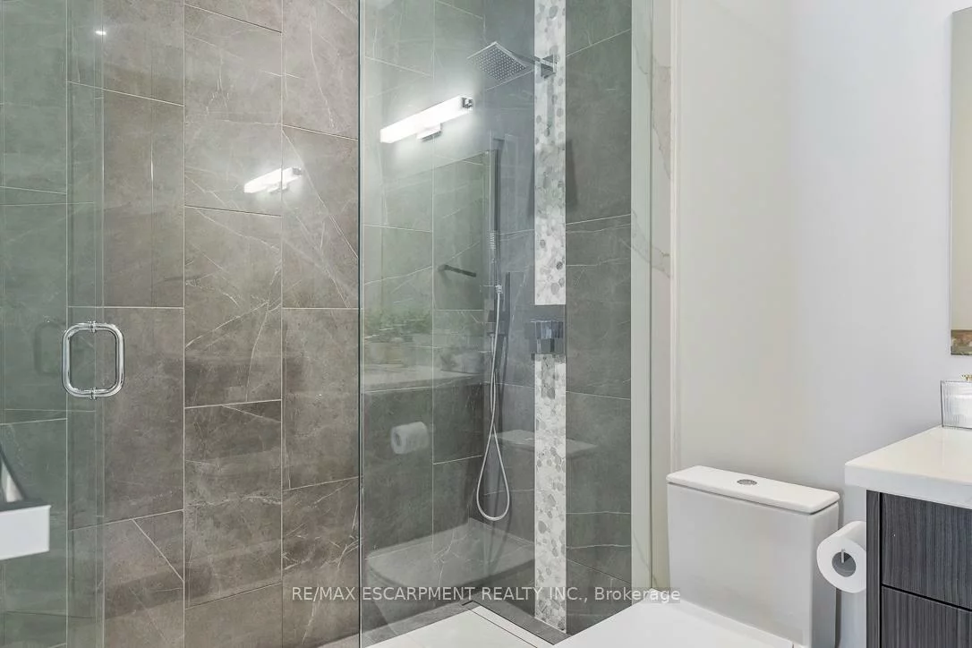 519, Hancock, Lorne Park, Mississauga