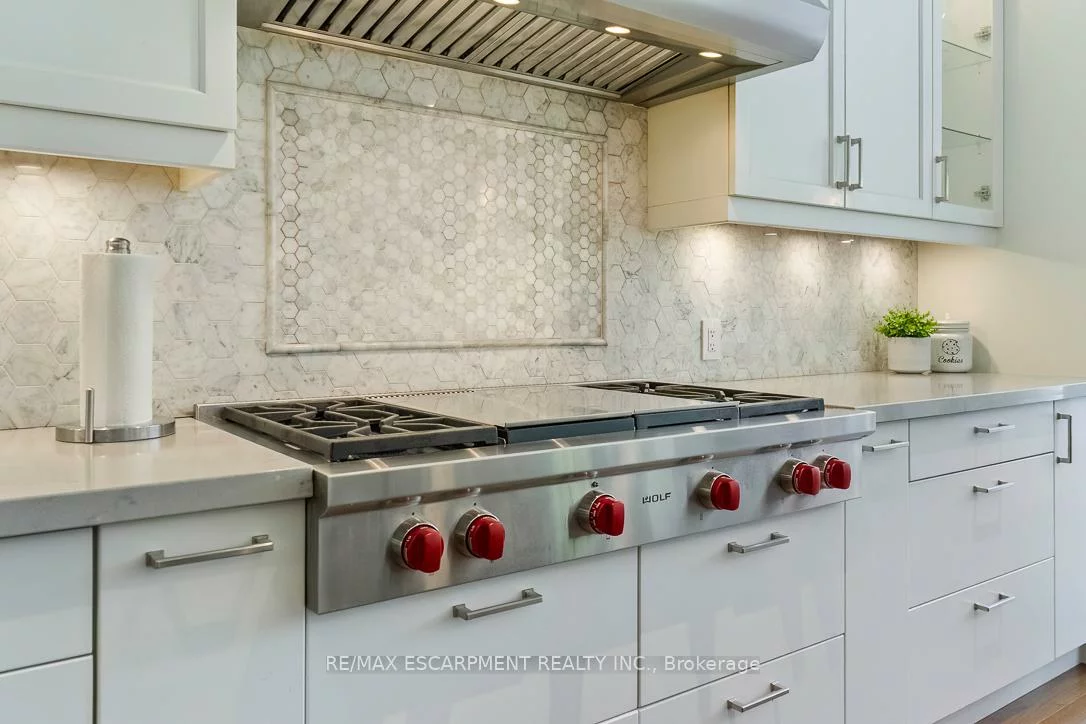 519, Hancock, Lorne Park, Mississauga