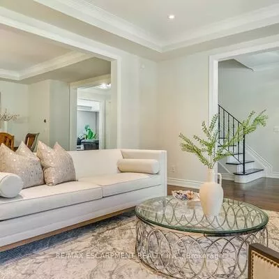 519, Hancock, Lorne Park, Mississauga