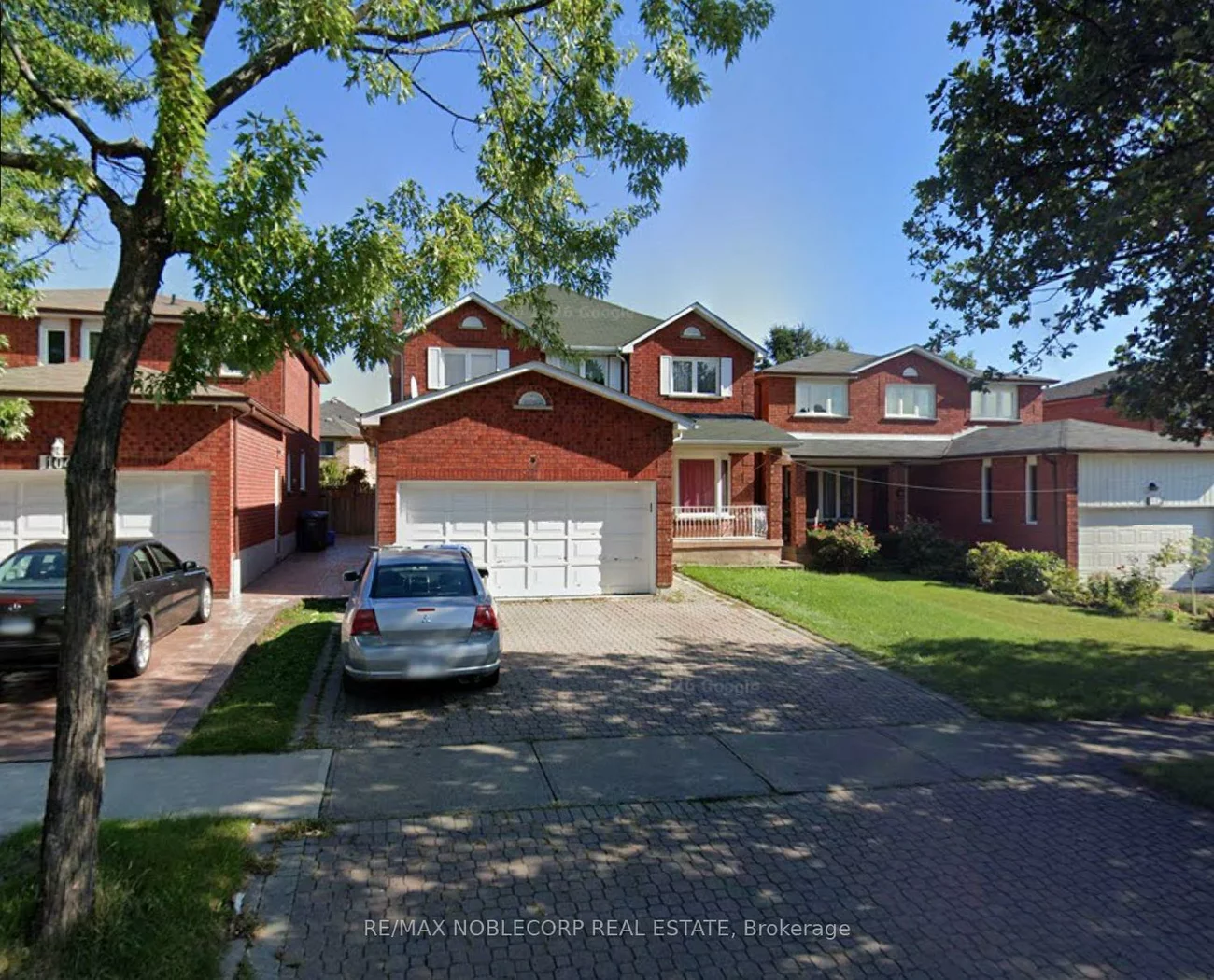 108, Springbrooke, Hurontario, Mississauga
