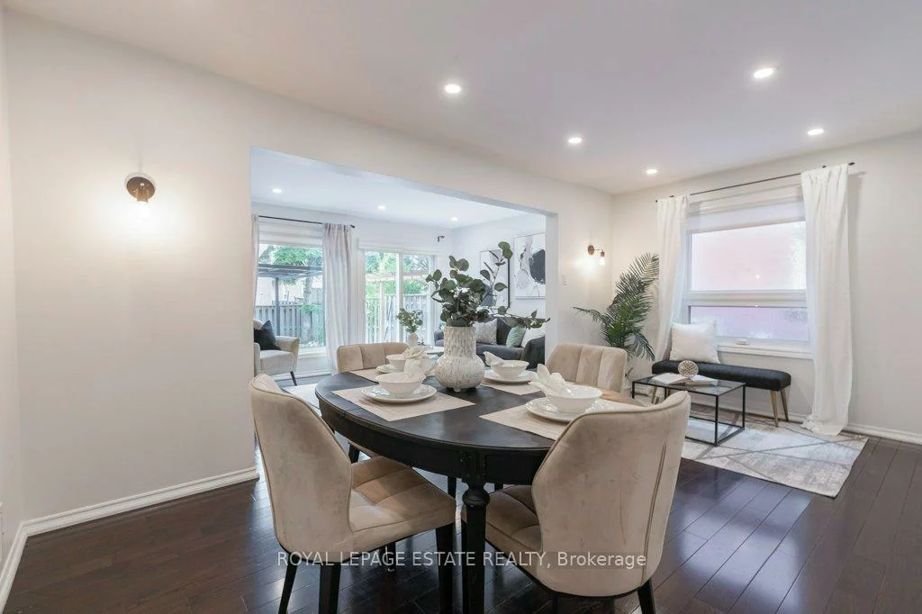 539, Galaxy, Hurontario, Mississauga