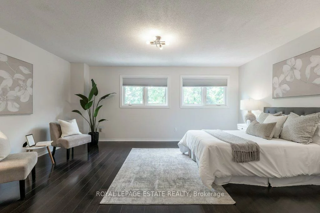 539, Galaxy, Hurontario, Mississauga
