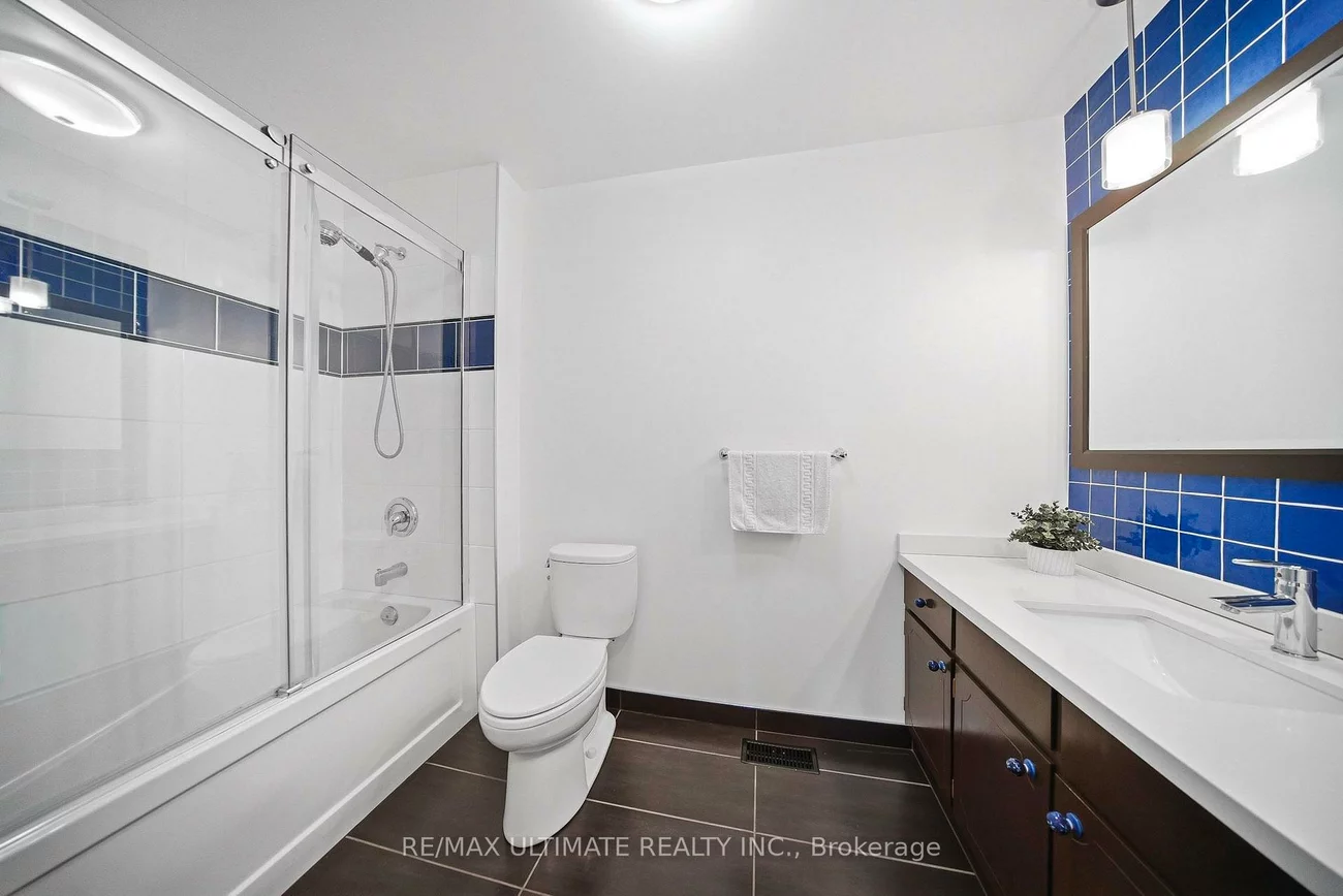 705, Eaglemount, Erindale, Mississauga