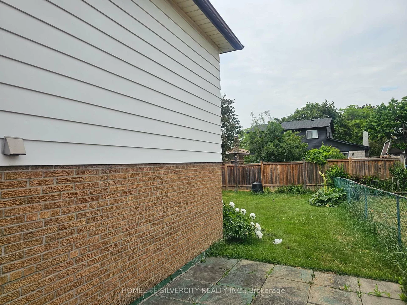 7746, Redstone, Malton, Mississauga