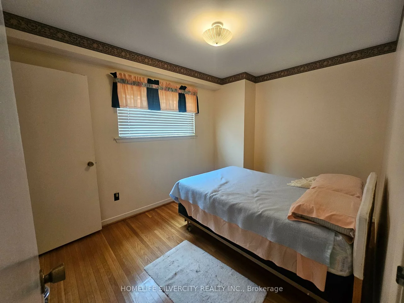 7746, Redstone, Malton, Mississauga