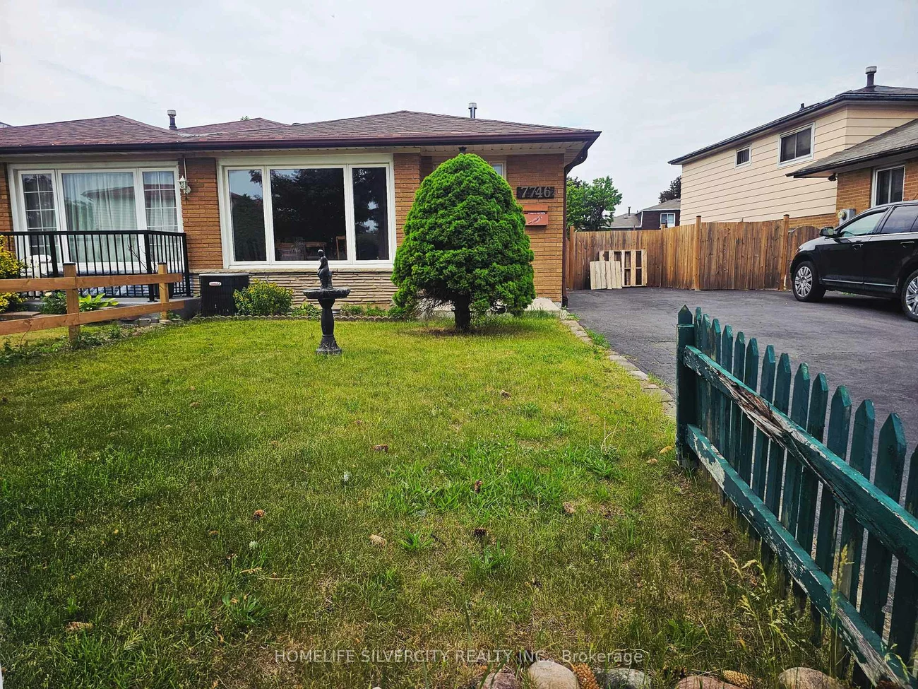 7746, Redstone, Malton, Mississauga