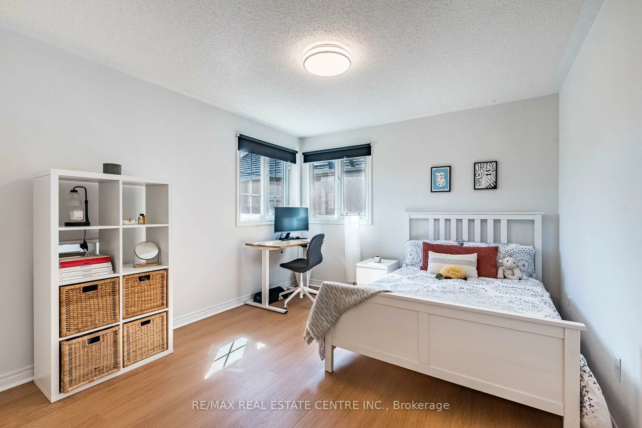 5343, Russell View, Central Erin Mills, Mississauga