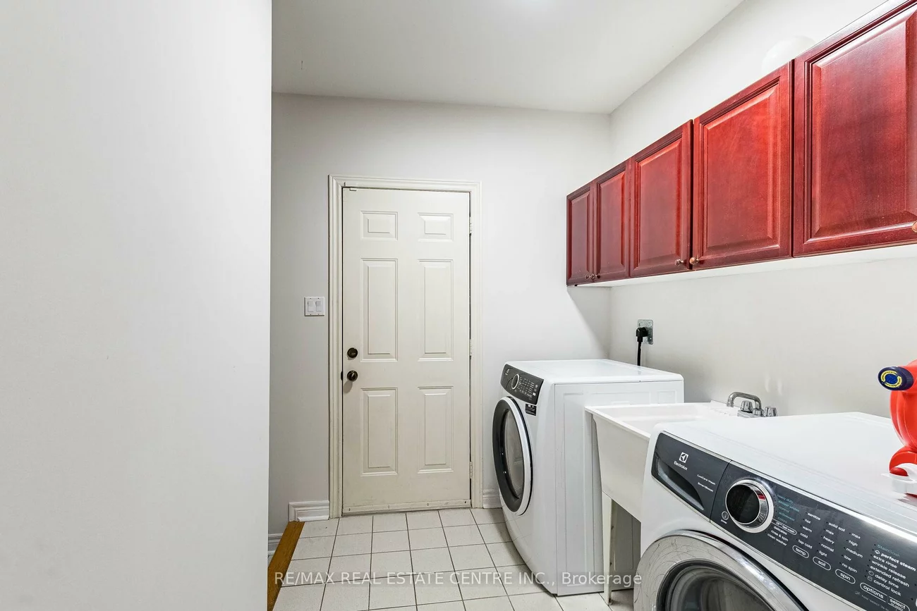 5343, Russell View, Central Erin Mills, Mississauga