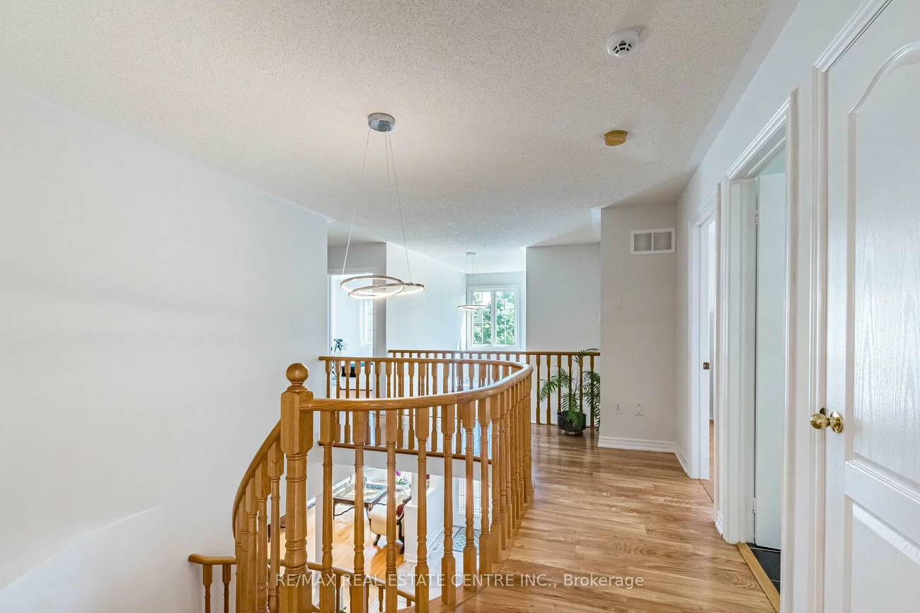 5343, Russell View, Central Erin Mills, Mississauga