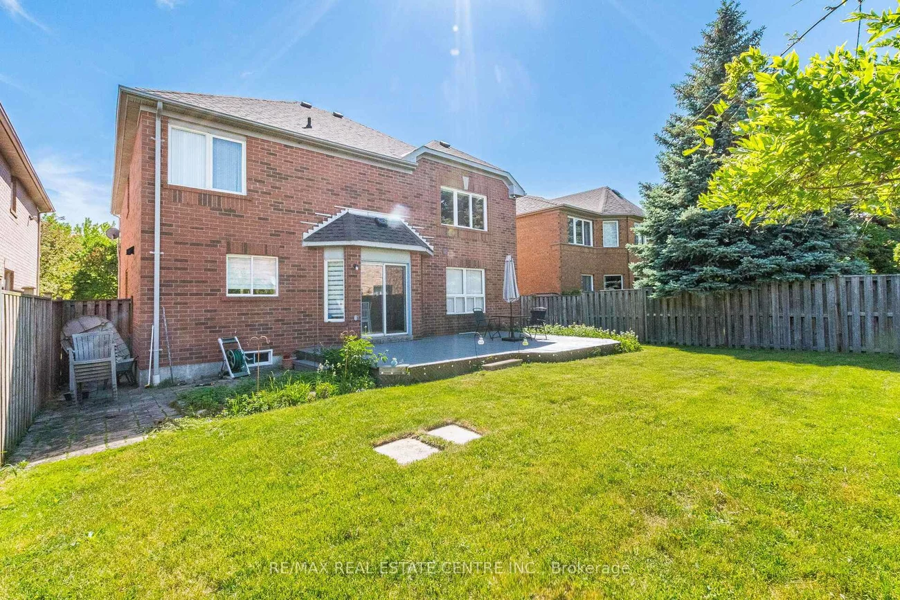 5343, Russell View, Central Erin Mills, Mississauga