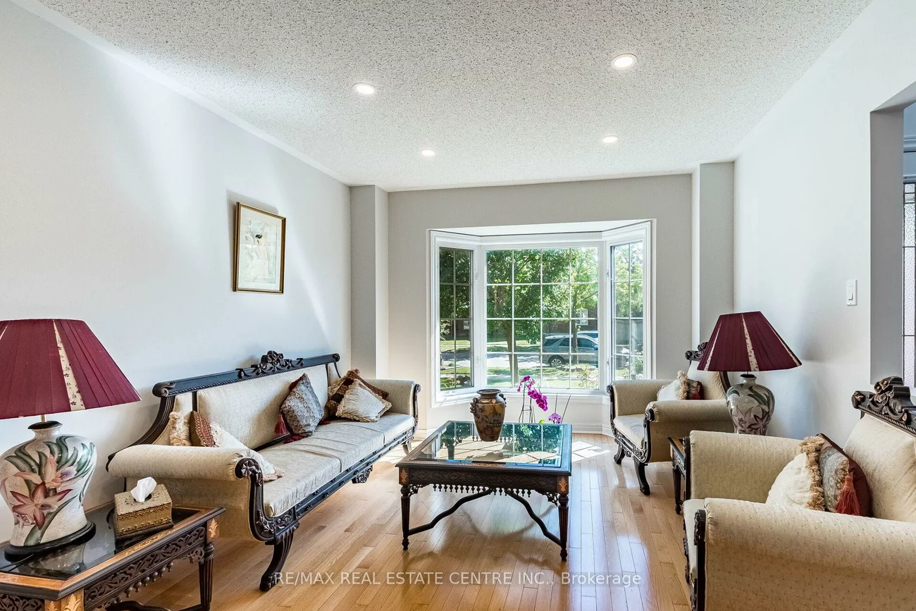 5343, Russell View, Central Erin Mills, Mississauga