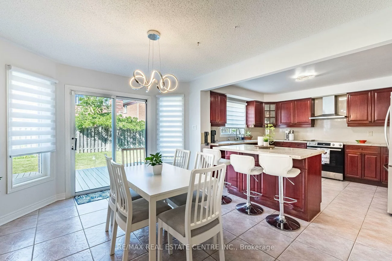 5343, Russell View, Central Erin Mills, Mississauga
