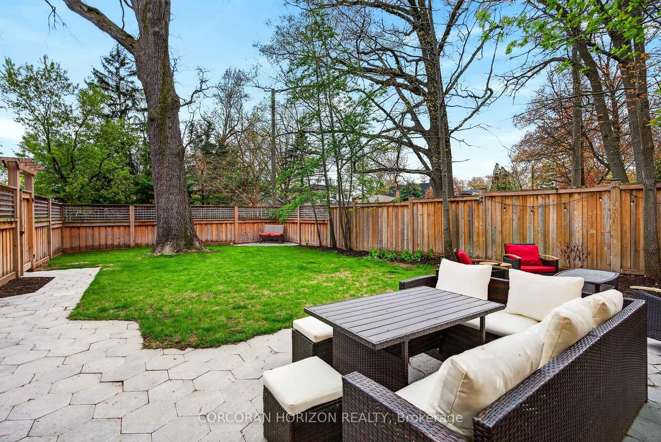 77, Mineola, Mineola, Mississauga