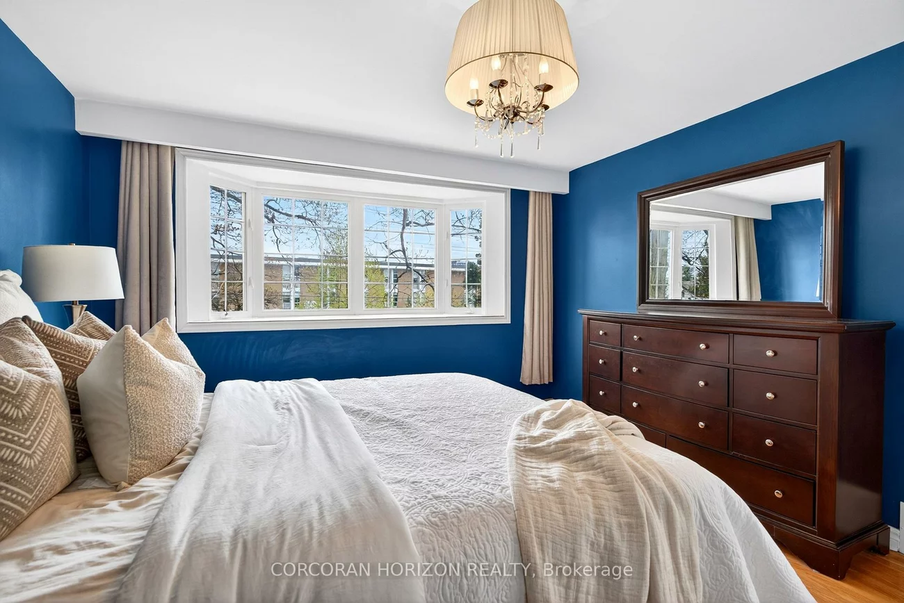 77, Mineola, Mineola, Mississauga