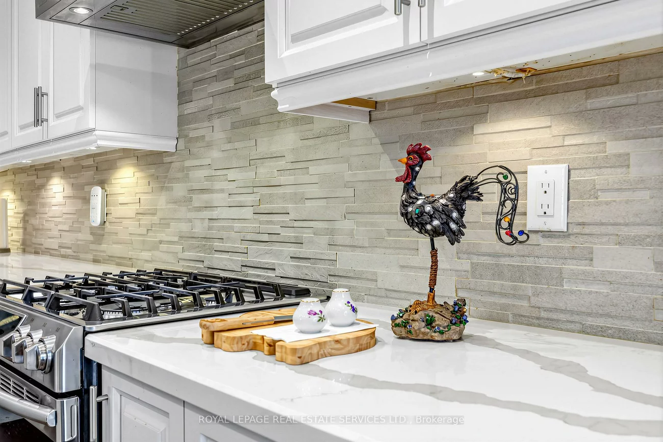 4024, Rushton, Erin Mills, Mississauga