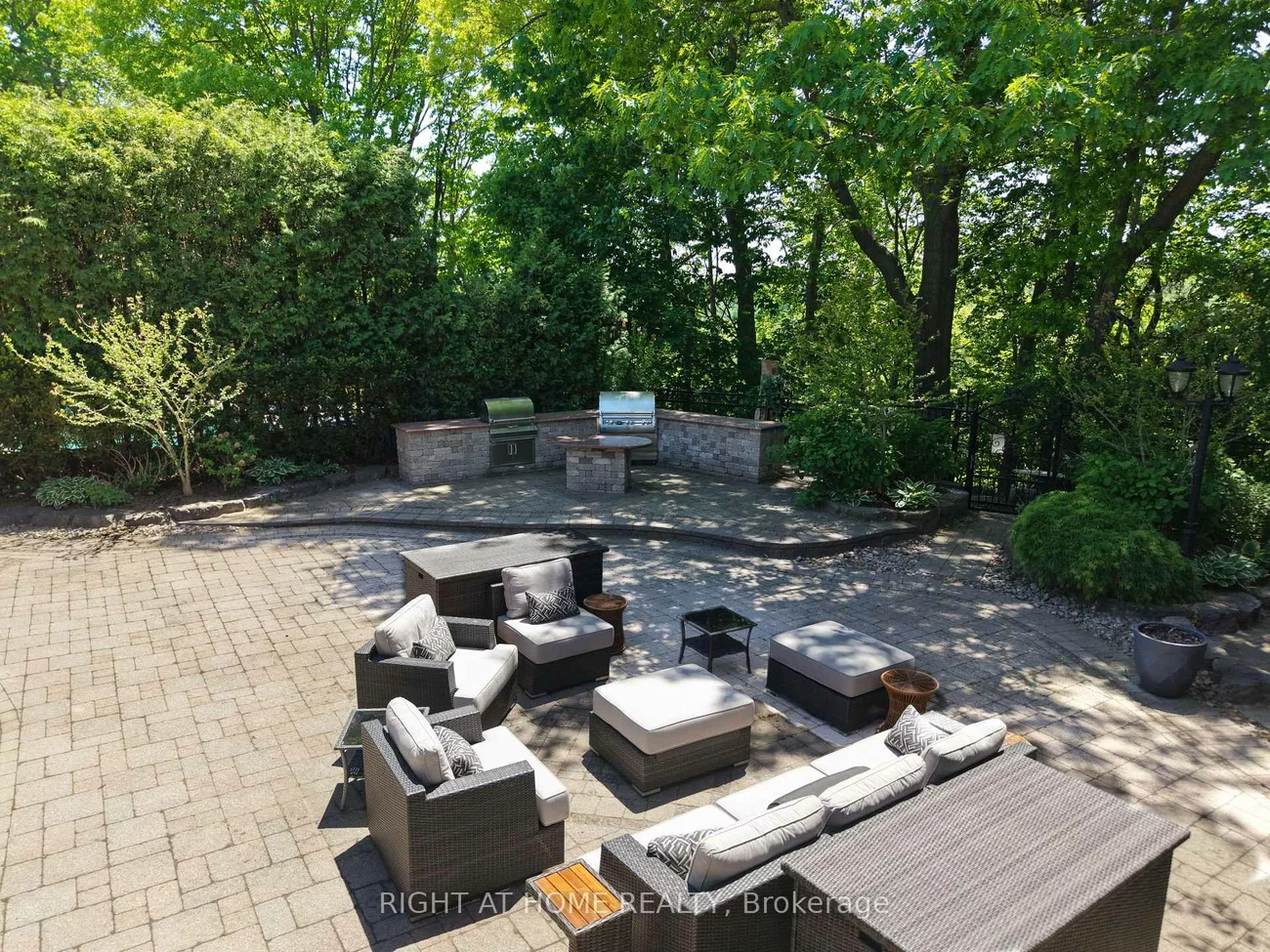 2428, Old Carriage, Erindale, Mississauga