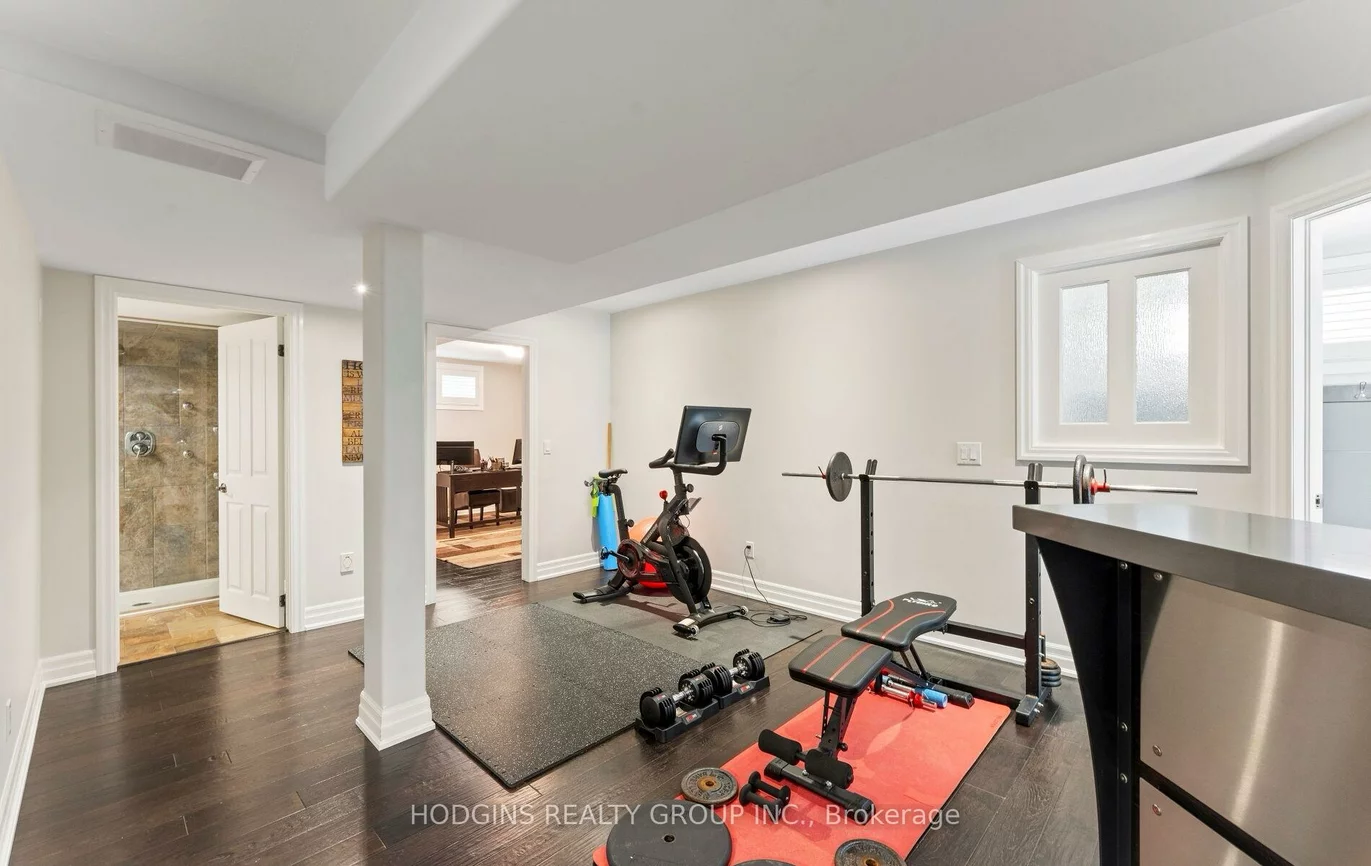 785, Canyon, Lorne Park, Mississauga