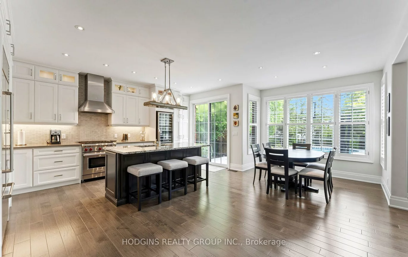 785, Canyon, Lorne Park, Mississauga