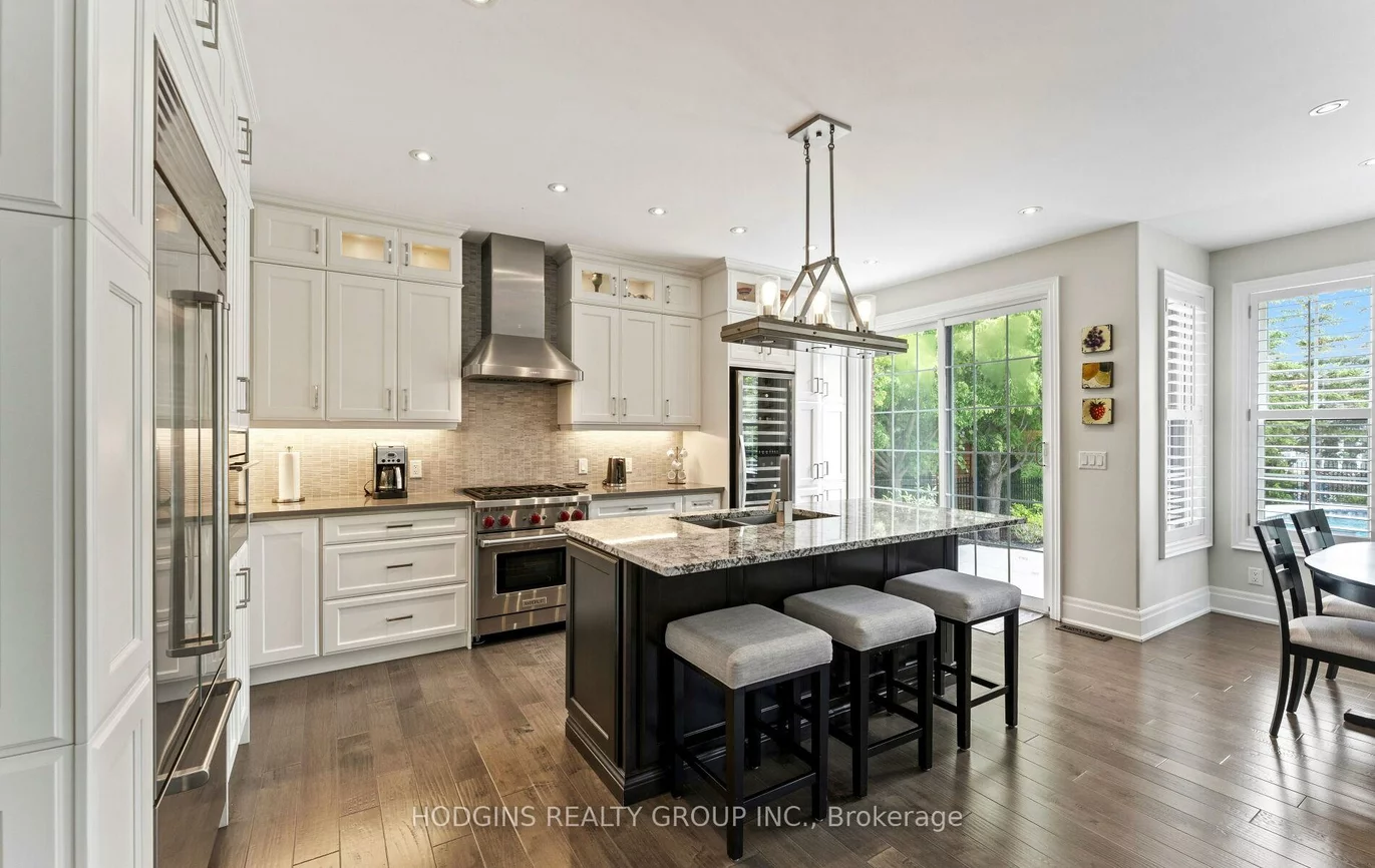 785, Canyon, Lorne Park, Mississauga