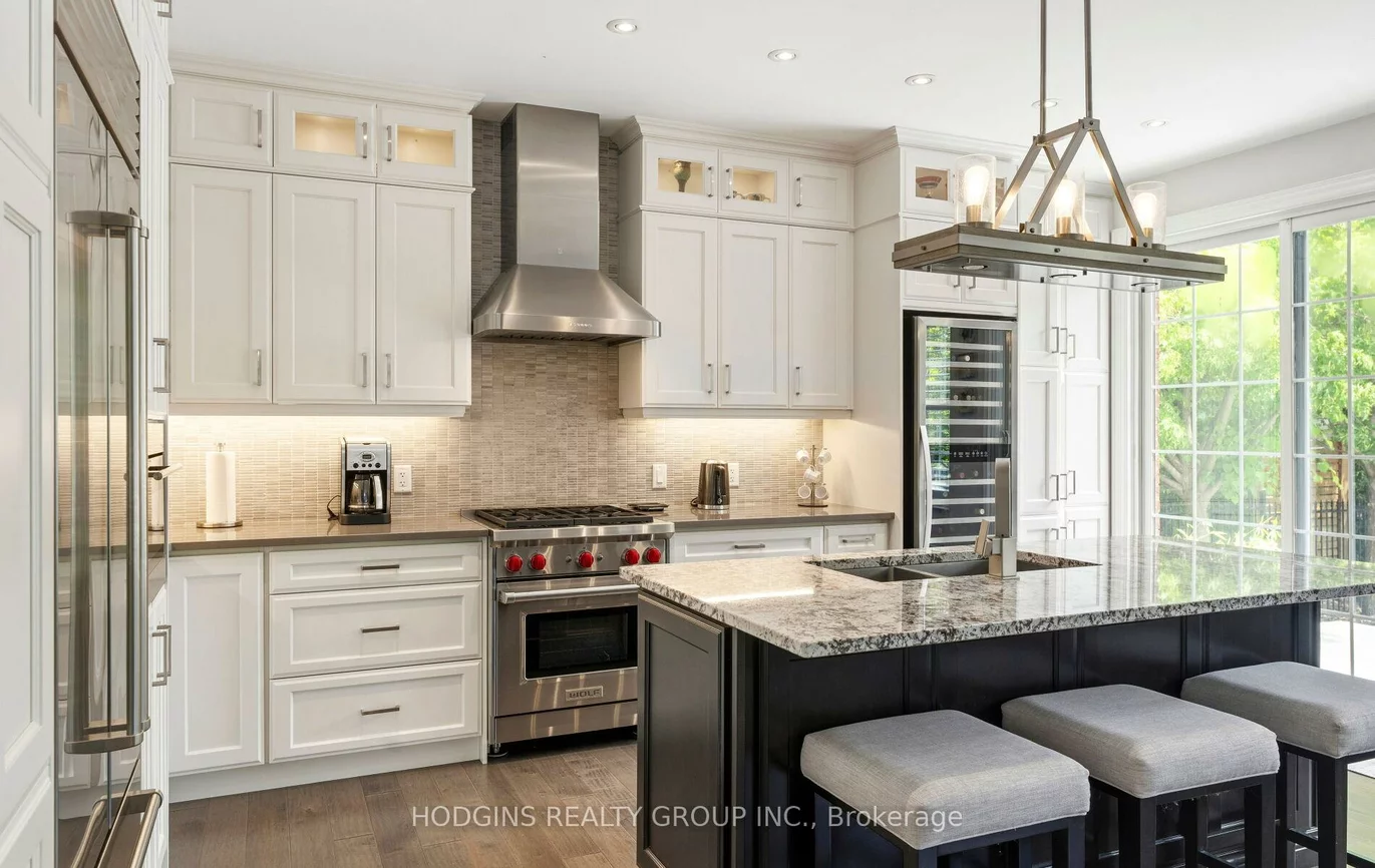 785, Canyon, Lorne Park, Mississauga