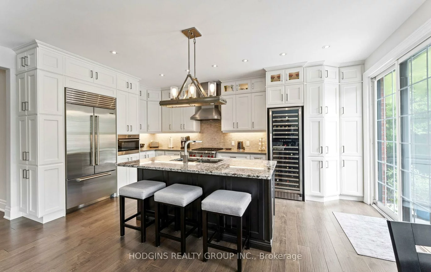 785, Canyon, Lorne Park, Mississauga