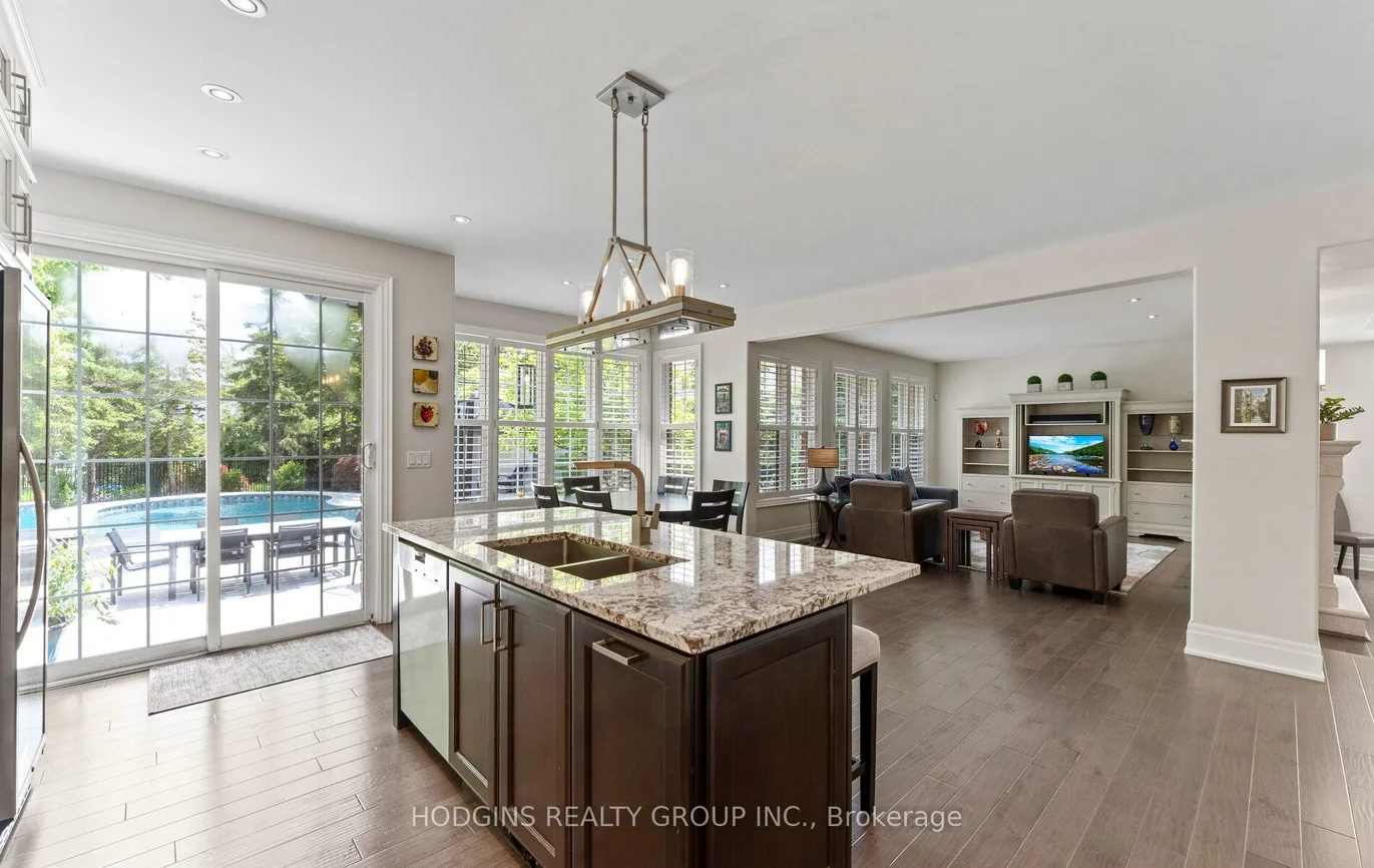 785, Canyon, Lorne Park, Mississauga