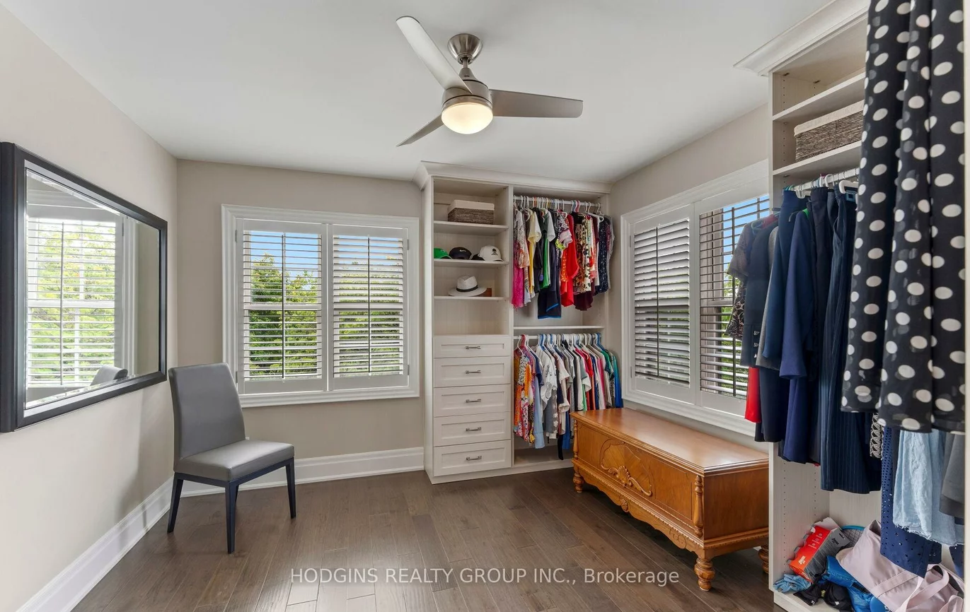 785, Canyon, Lorne Park, Mississauga