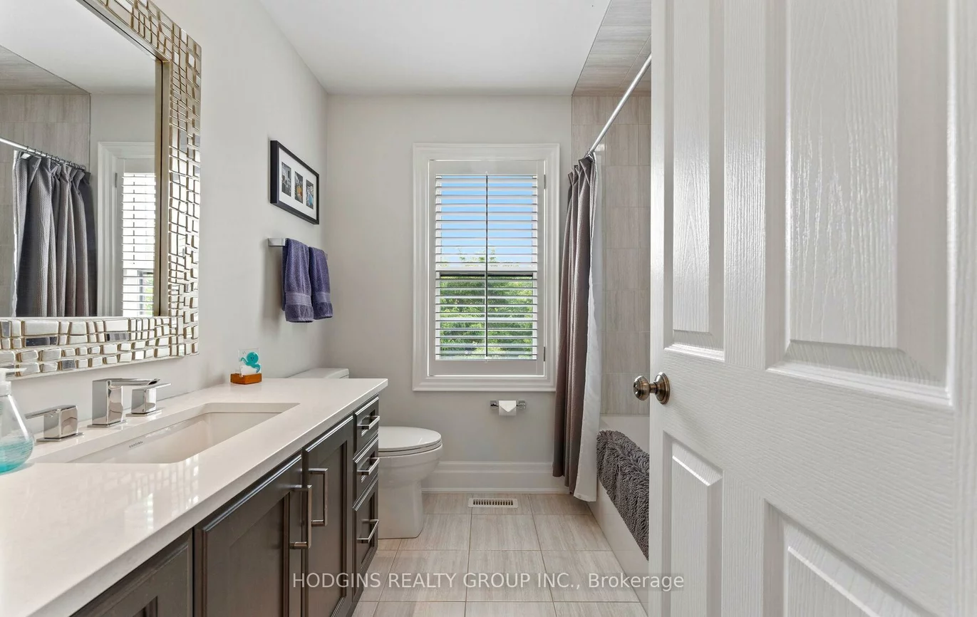 785, Canyon, Lorne Park, Mississauga
