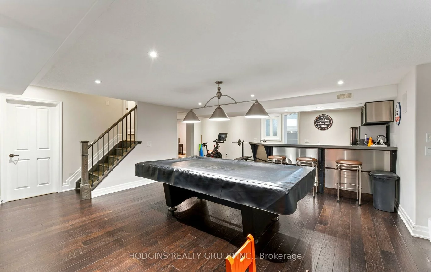 785, Canyon, Lorne Park, Mississauga
