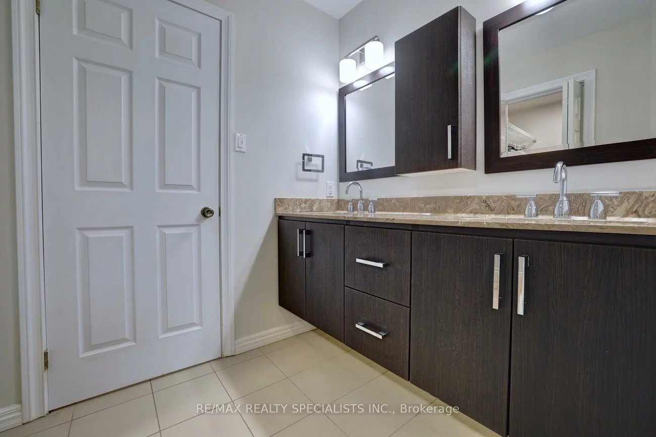 2510, Maid Marian, Sheridan, Mississauga