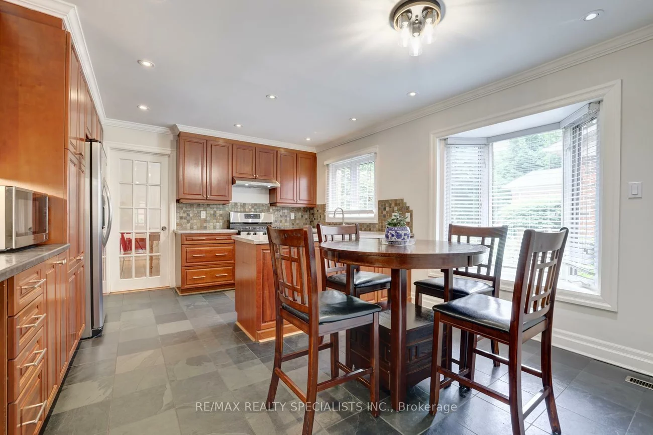 2510, Maid Marian, Sheridan, Mississauga