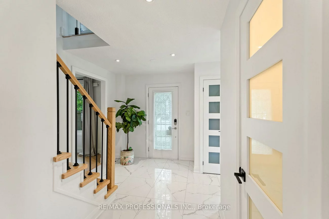 6031, Edenwood, Meadowvale, Mississauga
