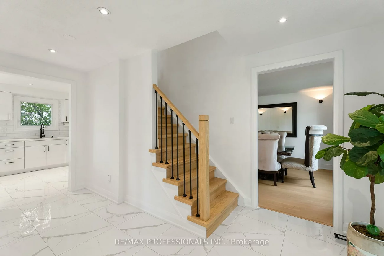 6031, Edenwood, Meadowvale, Mississauga