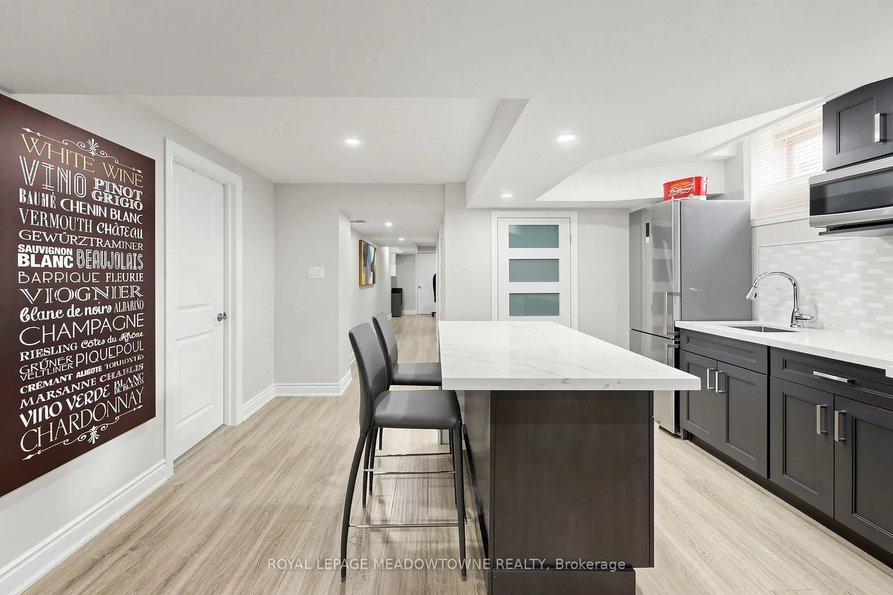 3892, Arvona, Churchill Meadows, Mississauga