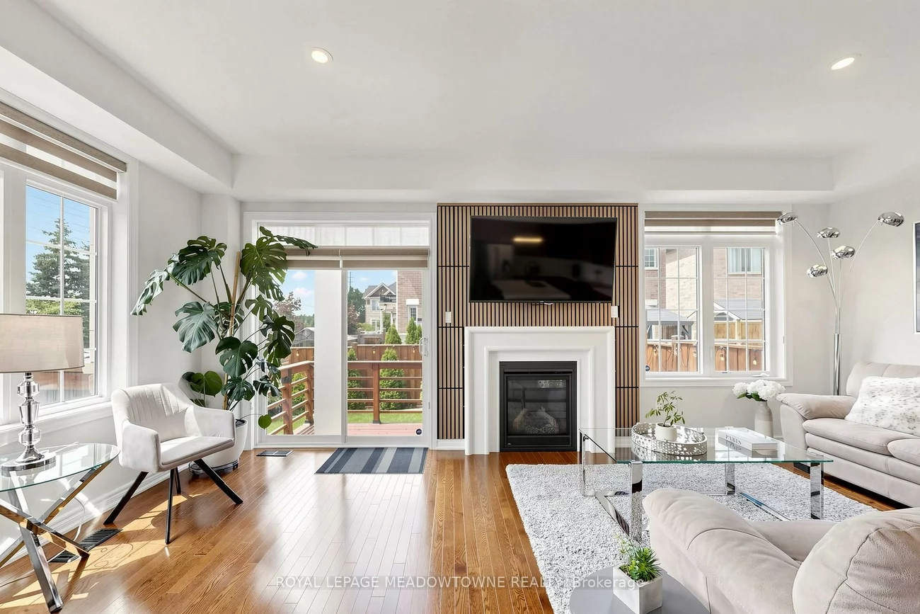 3892, Arvona, Churchill Meadows, Mississauga